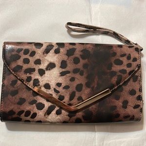 Large Leopard Wristlet